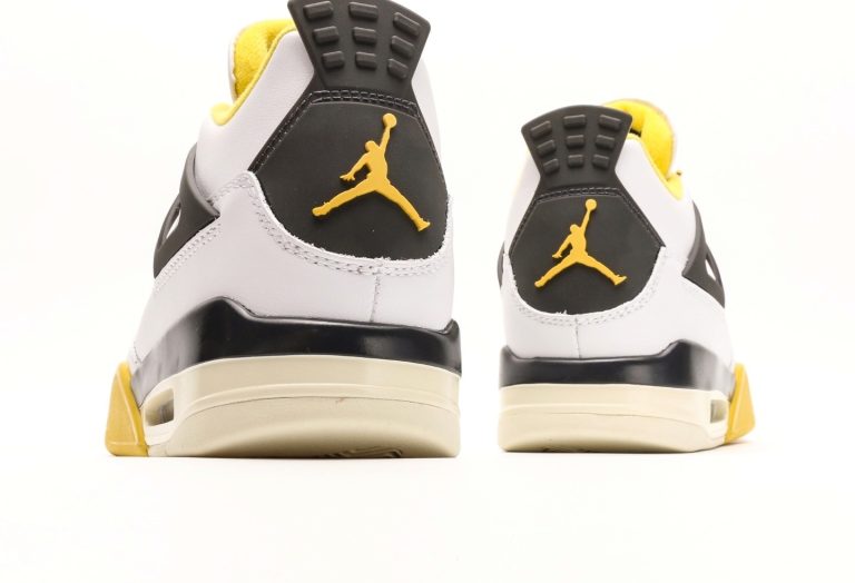 Air Jordan 4 "Vivid Sulfur" - Image 6