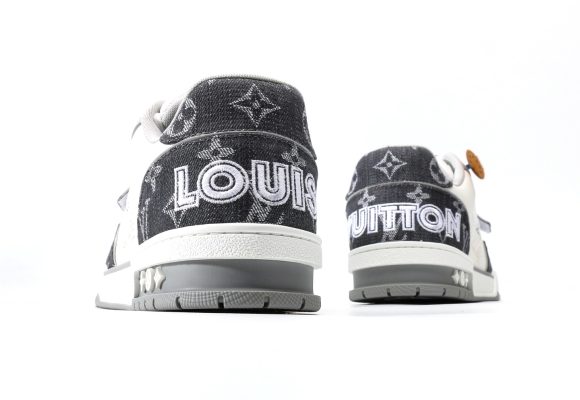 LV Trainer Sneaker [BOUTIQUE QUALITY] - Image 6