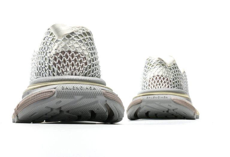 3XL Fishnet Sneaker - Image 6