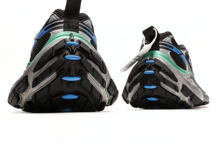 10XL Sneaker - Image 6