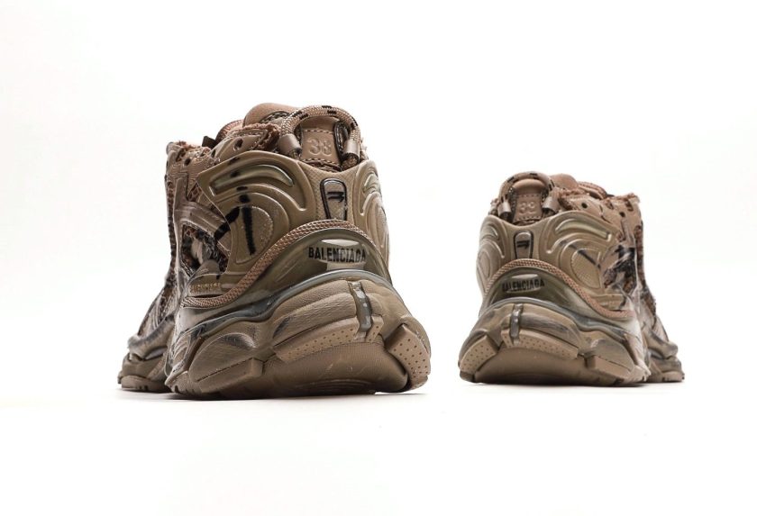 Runner Sneaker - Image 6