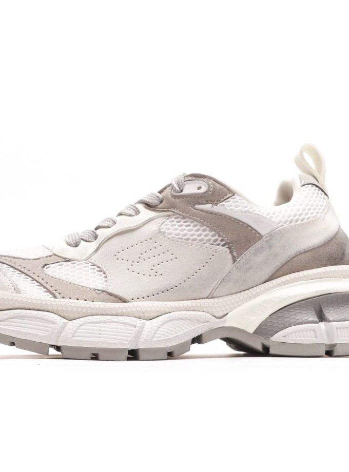 3XL Sneaker "Worn-Out - Light Grey"