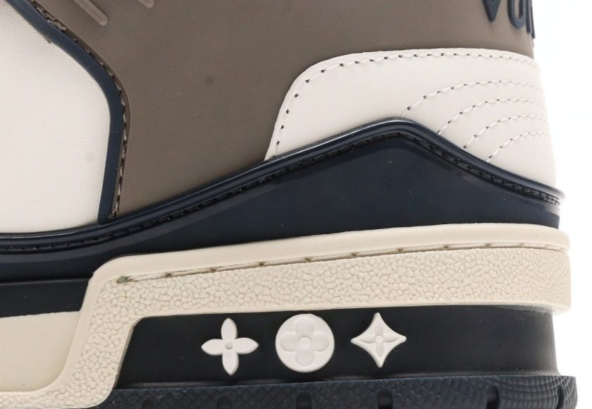 LV Trainer Sneaker [BOUTIQUE QUALITY] - Image 7