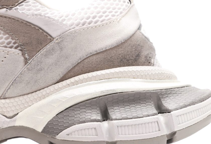 3XL Sneaker "Worn-Out - Light Grey" - Image 7