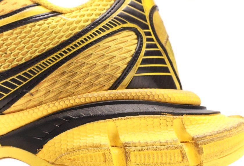 3XL Sneaker "Worn-Out - Yellow Black" - Image 7