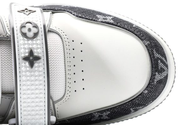 LV Trainer Sneaker [BOUTIQUE QUALITY] - Image 8