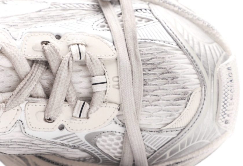 3XL Sneaker "Worn-Out - Light Grey" - Image 8