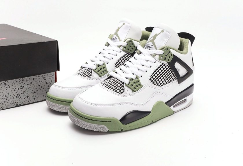 Air Jordan 4 "Seafoam" - Image 9