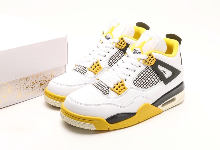 Air Jordan 4 "Vivid Sulfur" - Image 9