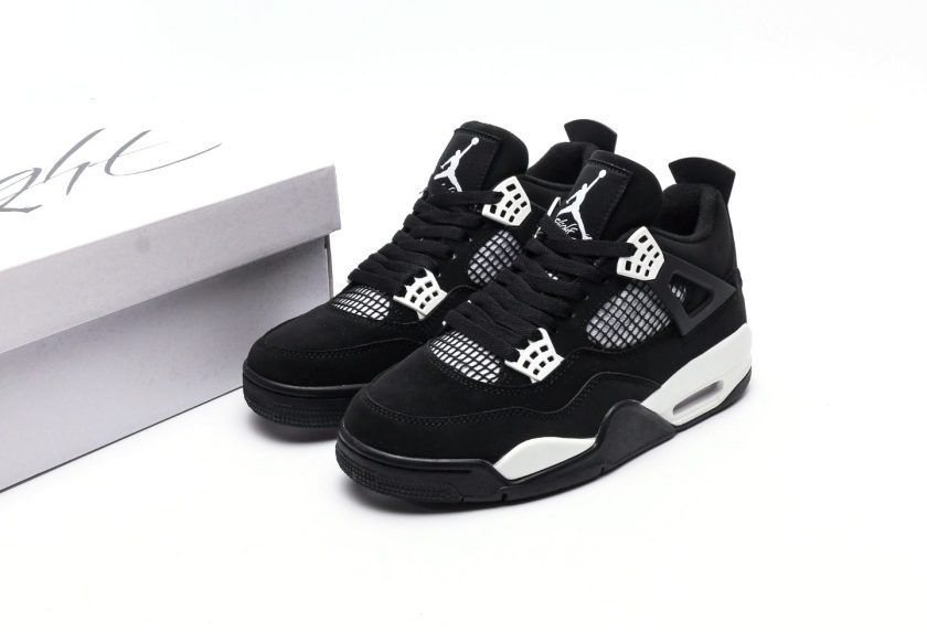 Air Jordan 4 White Thunder - Image 9