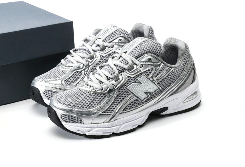 New Balance 740 Silver Metallic - Image 9