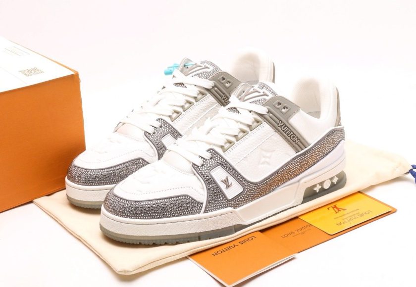 LV Trainer Sneaker [BOUTIQUE QUALITY] - Image 9