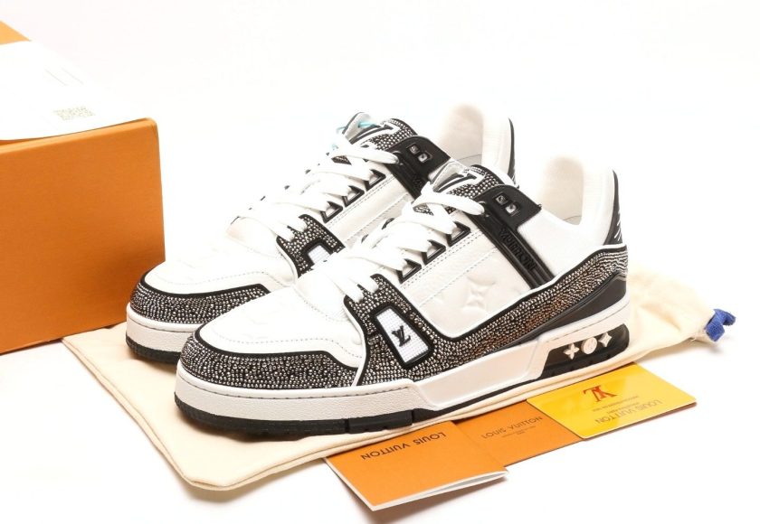 LV Trainer Sneaker [BOUTIQUE QUALITY] - Image 9