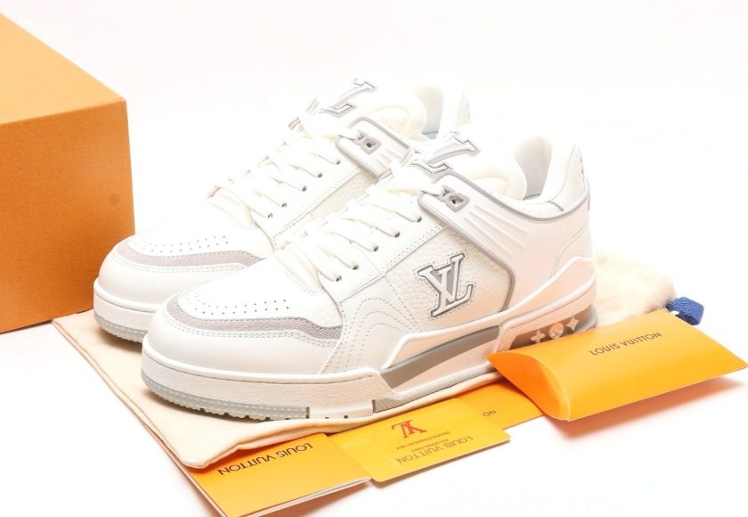 LV Trainer Sneaker [BOUTIQUE QUALITY] - Image 9