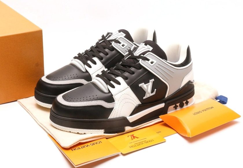 LV Trainer Sneaker [BOUTIQUE QUALITY] - Image 8