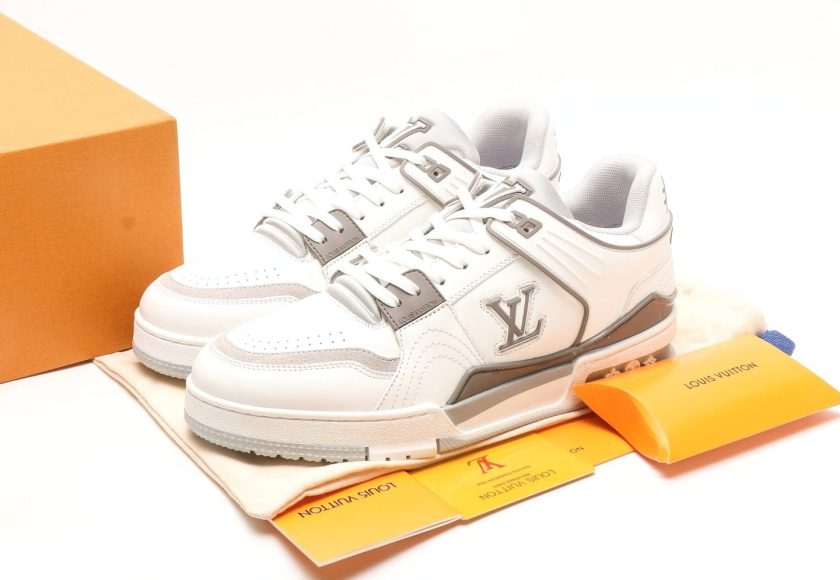 LV Trainer Sneaker [BOUTIQUE QUALITY] - Image 9