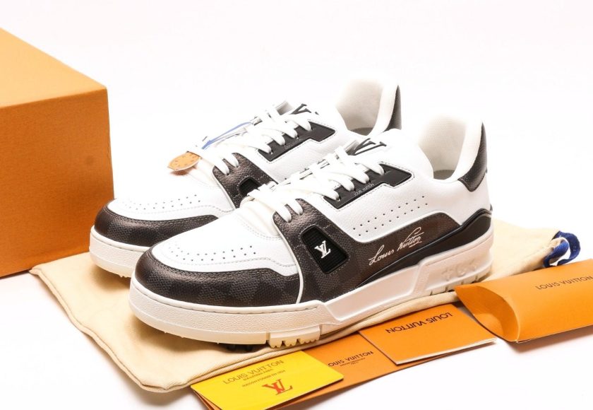 LV Trainer Sneaker [BOUTIQUE QUALITY] - Image 9