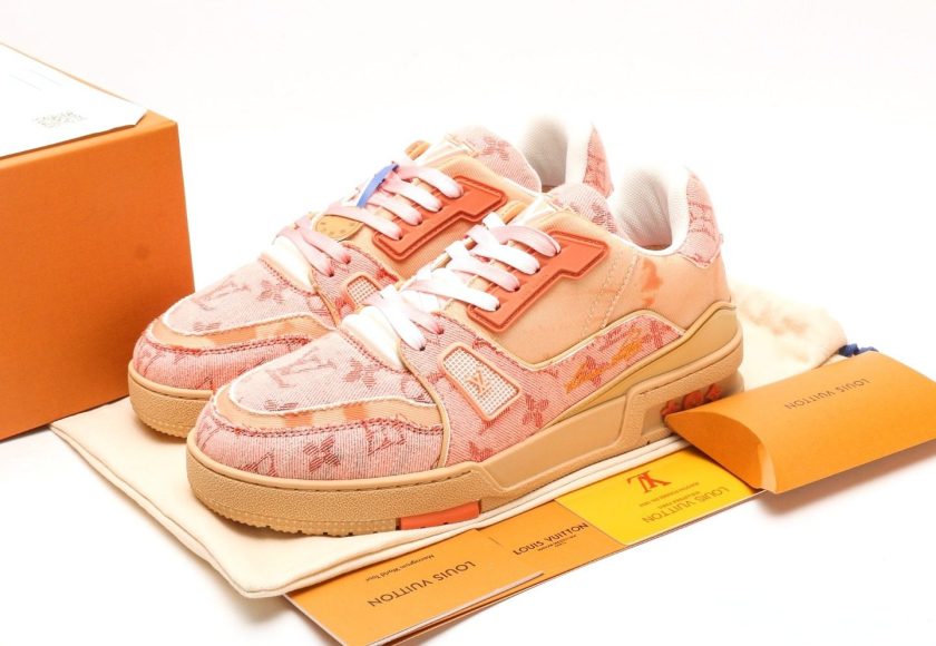 LV Trainer Sneaker [BOUTIQUE QUALITY] - Image 9
