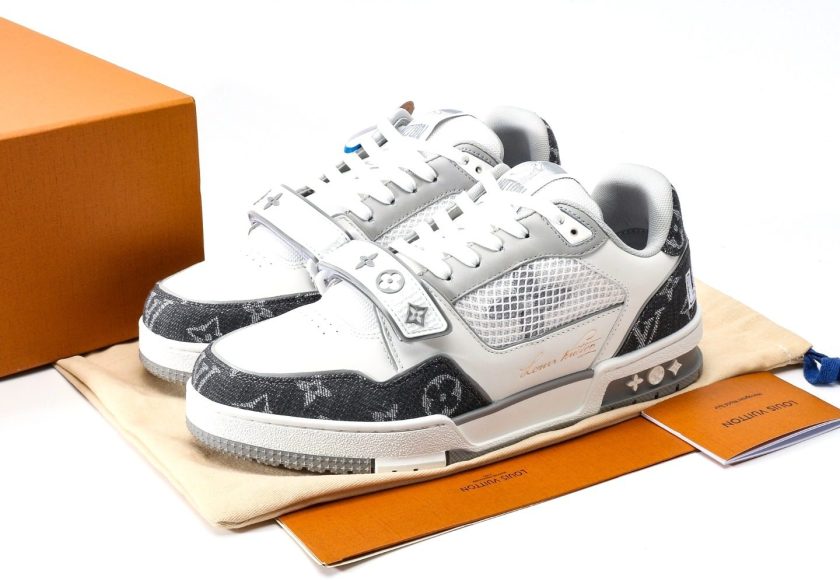 LV Trainer Sneaker [BOUTIQUE QUALITY] - Image 9