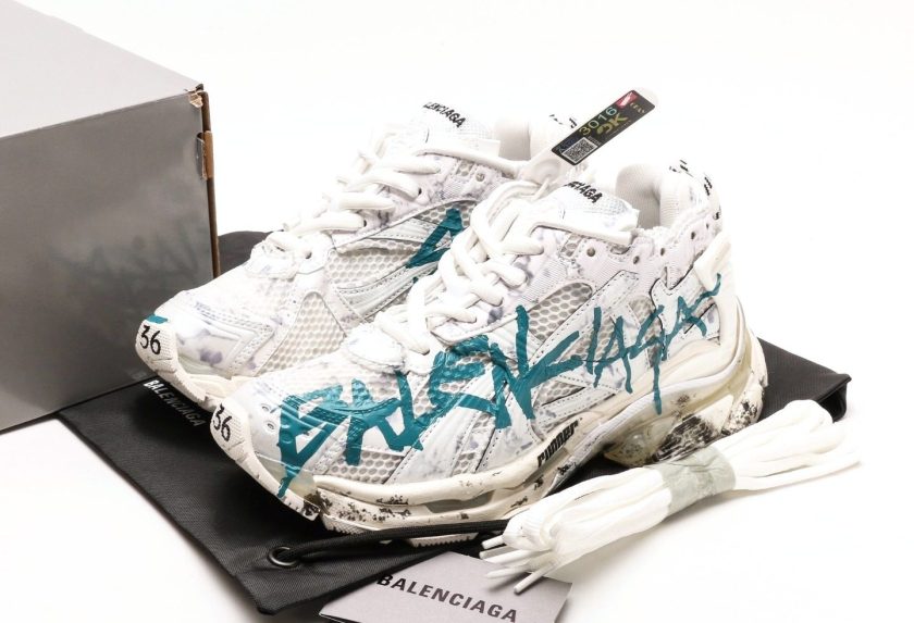 Runner Sneaker - Image 9
