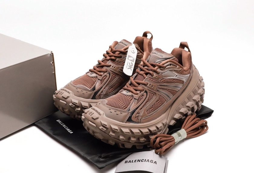 Defender Sneaker - Image 9