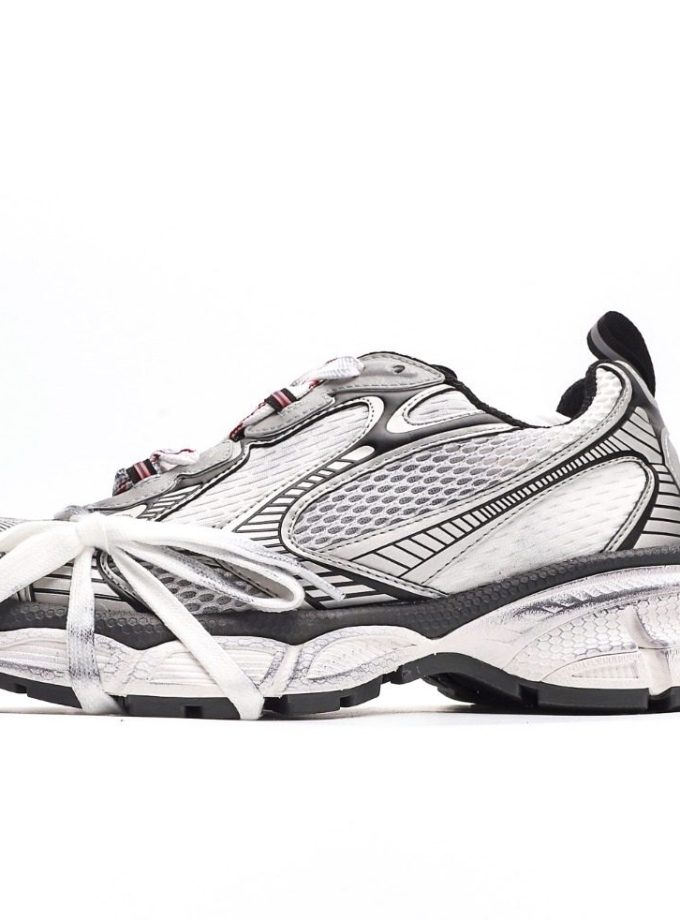 3XL Sneaker "Worn-Out - Grey White"