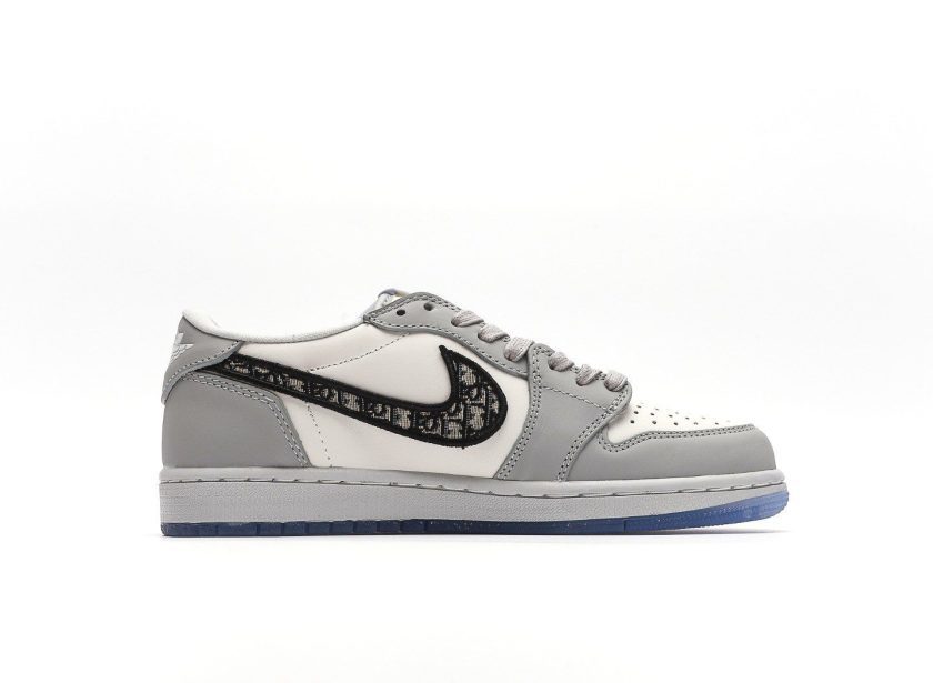 Dior x Air Jordan 1 Low - Image 2