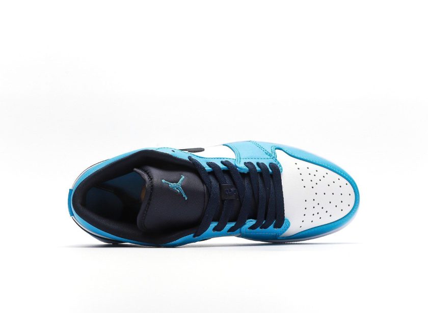Air Jordan 1 Low UNC - Image 3
