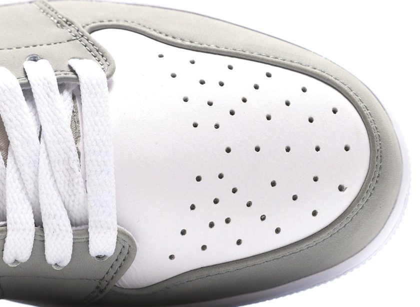 Air Jordan 1 Low Wolf Grey - Image 8