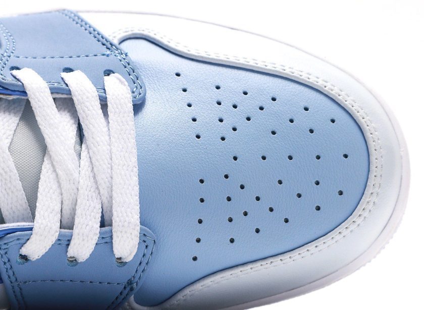 Air Jordan 1 Low The Mighty Swooshers - Image 8