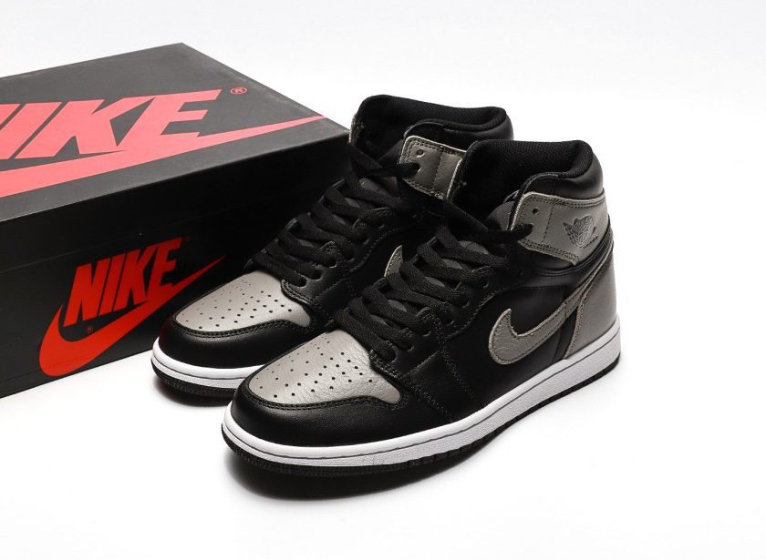 Air Jordan 1 Retro High OG “Shadow” - Image 9