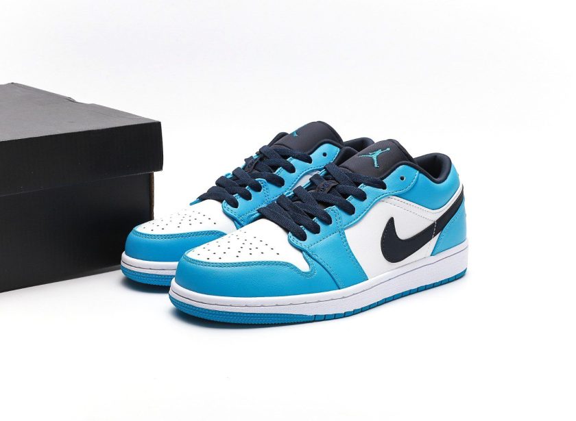 Air Jordan 1 Low UNC - Image 9