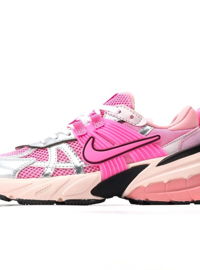 V2K "Pink Silver Run Runtekk"