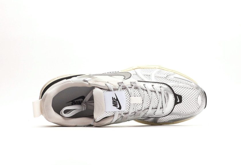 V2K Run "Summit White" - Image 3