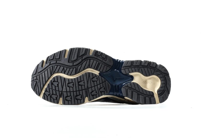 Mizuno Adventure "Silver Navy" - Image 4