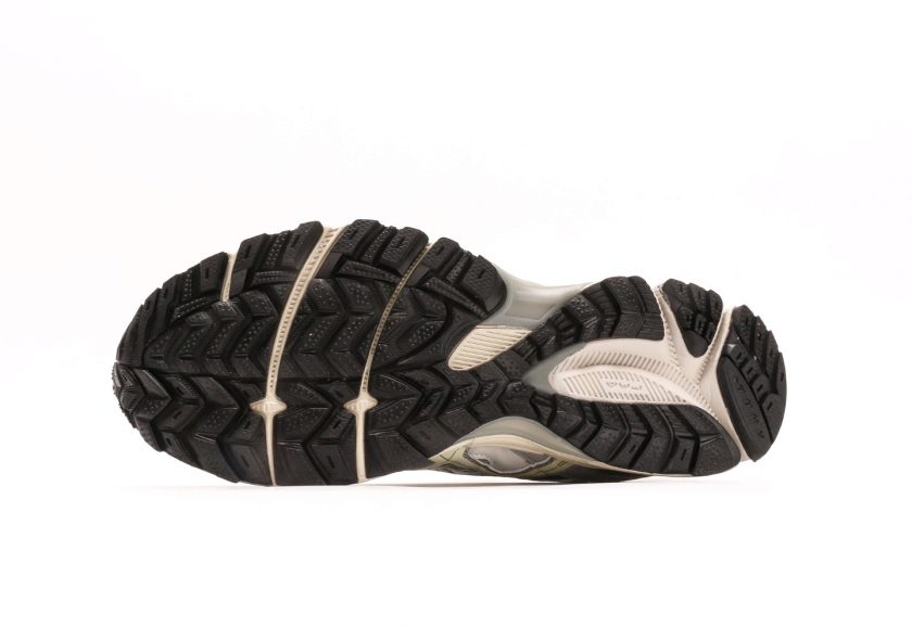 Gel Kahana 8 "Silver Dark Grey" - Image 4