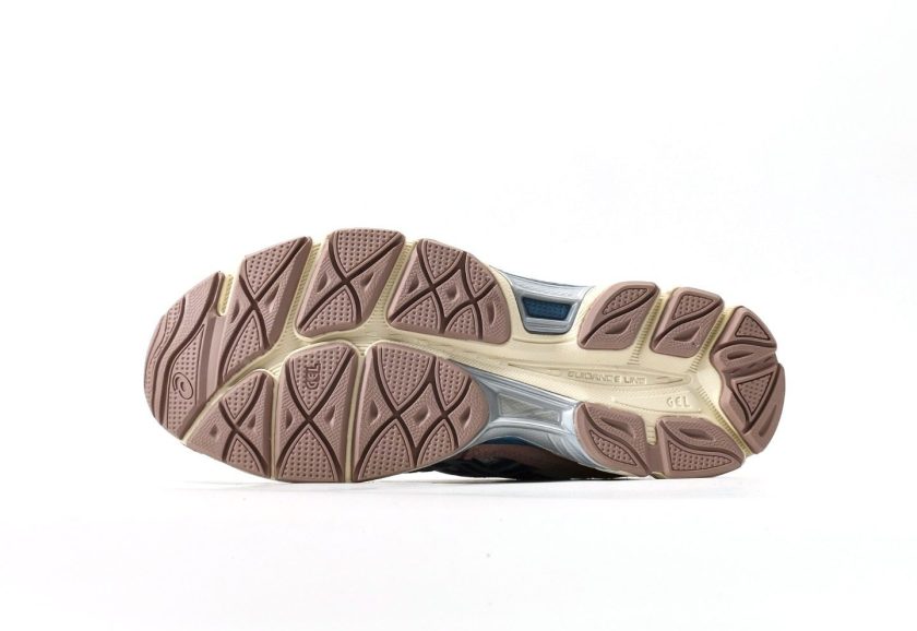 Gel-NYC "Cream Gray Floss" - Image 4