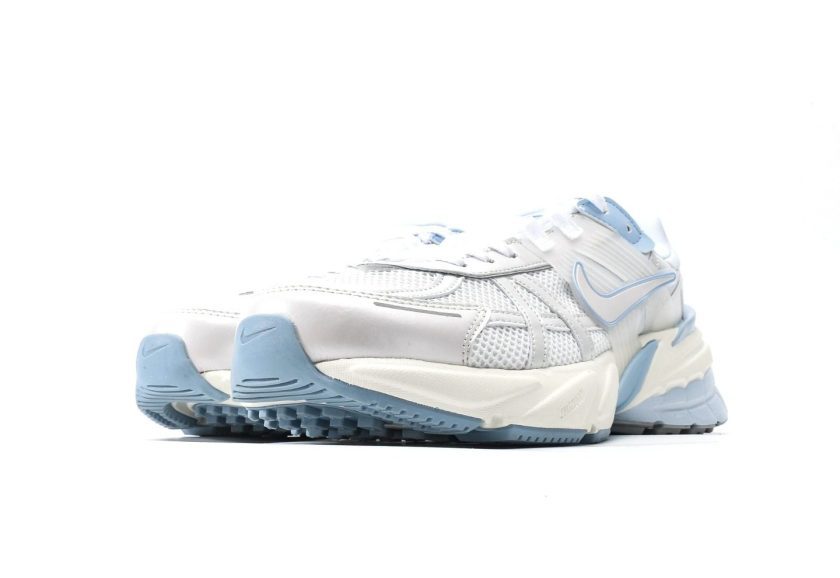 V2K Run Platinum Tint Summit White Light Smoke Grey - Image 5