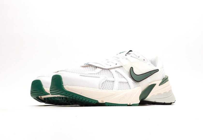 V2K Run "White Green" - Image 5