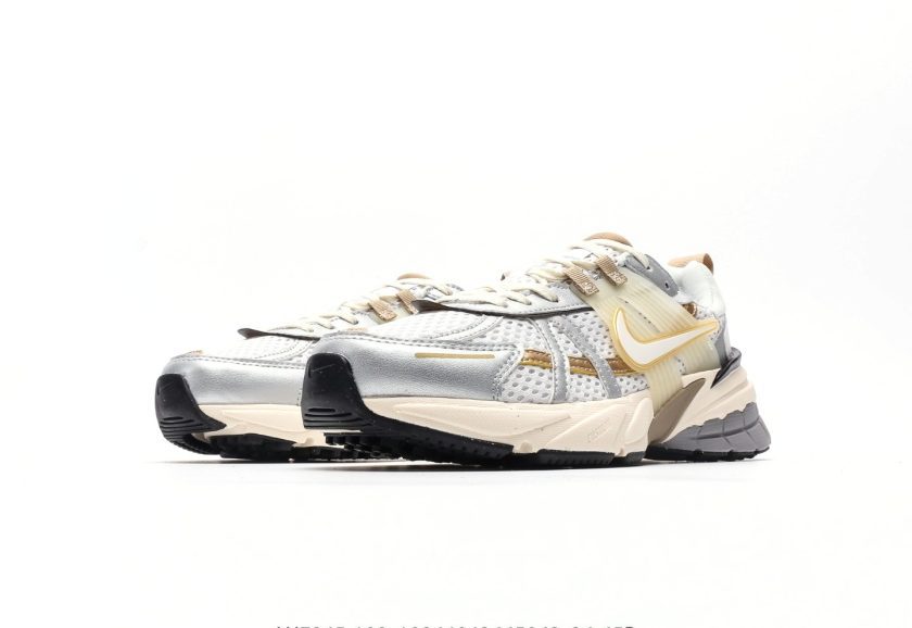 V2K Run "White Khaki Metallic" - Image 5
