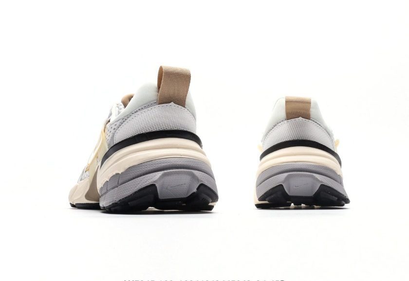 V2K Run "White Khaki Metallic" - Image 6