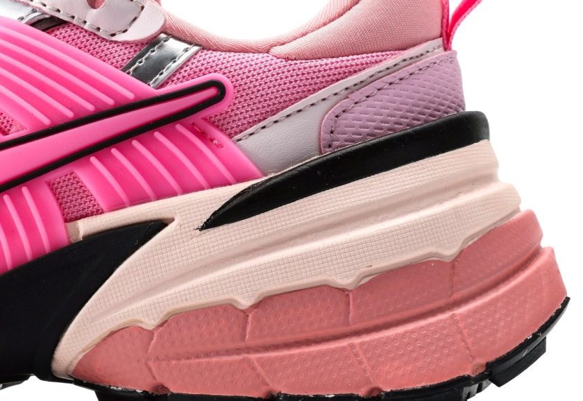 V2K "Pink Silver Run Runtekk" - Image 7