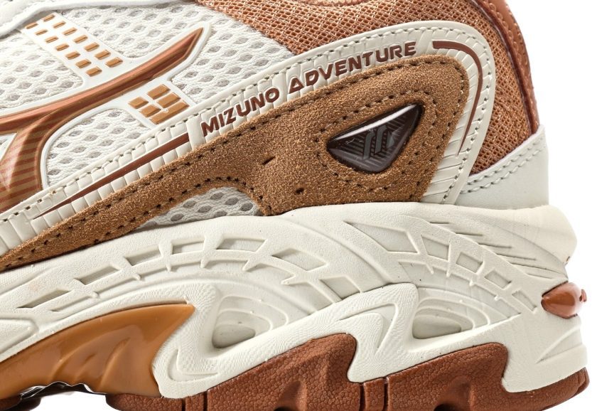 Mizuno Adventure Twe "White Orange" - Image 7