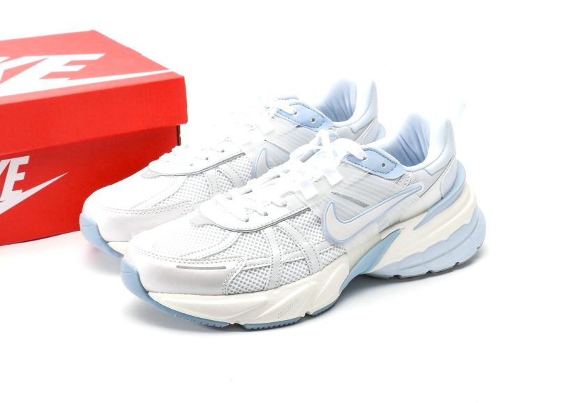 V2K Run Platinum Tint Summit White Light Smoke Grey - Image 9