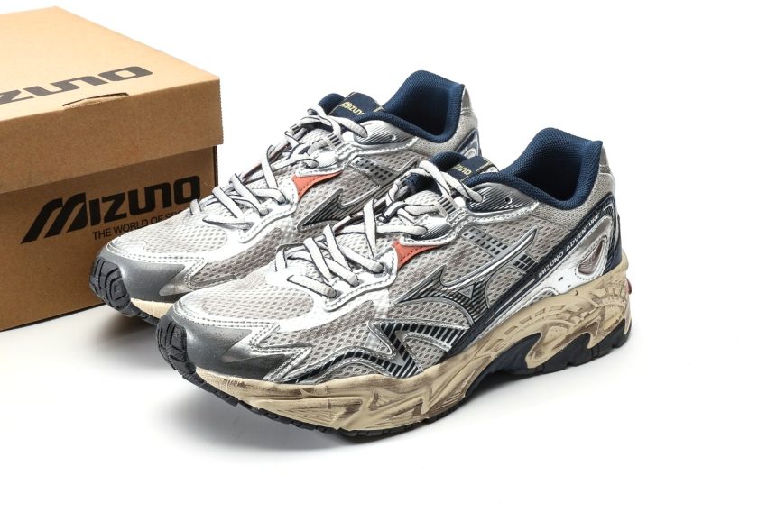 Mizuno Adventure "Silver Navy" - Image 9