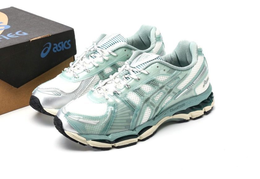 KITH Ronnie Fieg × Gel-Kayano 12.1 - Image 9