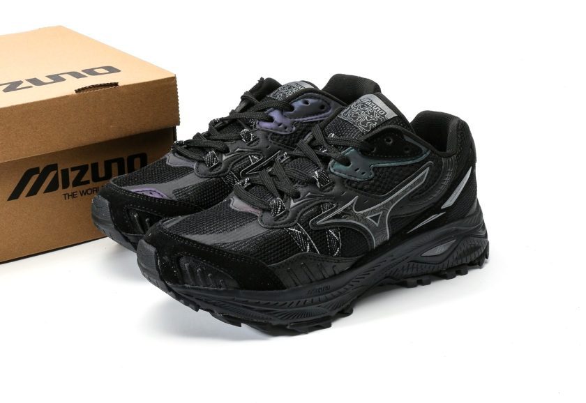 Mizuno RACER ADV "Triple Black" - Image 9