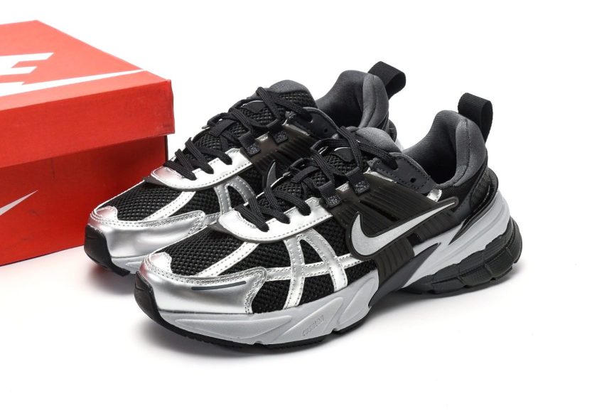 V2K Run "Black Metallic Silver" - Image 9