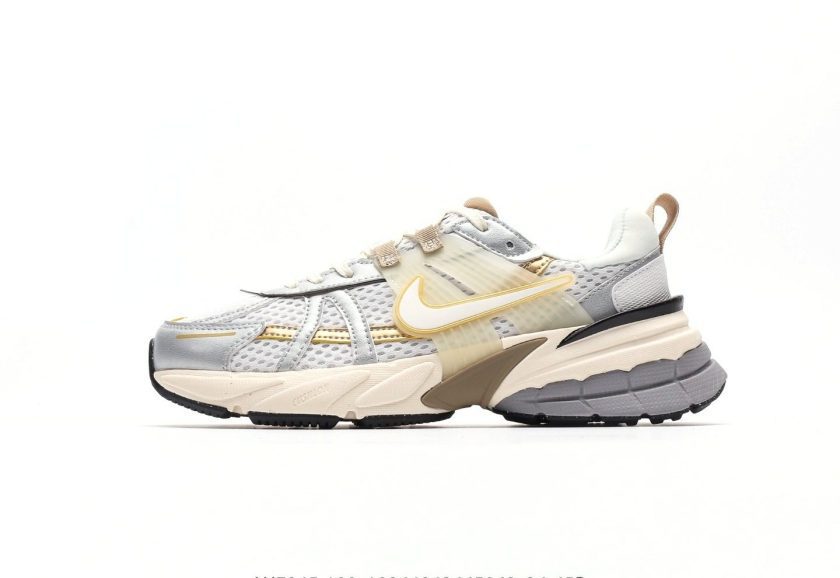 V2K Run "White Khaki Metallic"